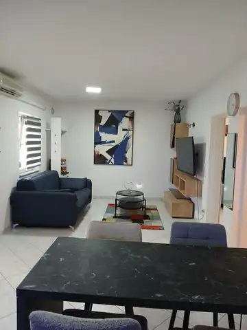 2-Bedroom Apartment in Vir for 4–6 Guests