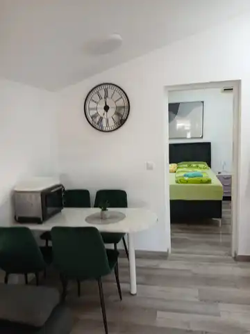 Apartment in Vir with Partial Sea View for 4–6