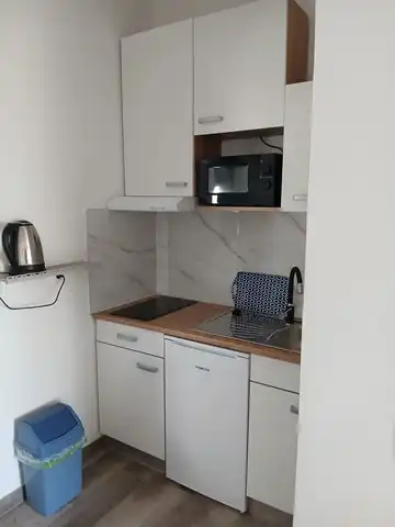 Apartment in Vir with Partial Sea View for 4–6