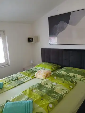 Apartment in Vir with Partial Sea View for 4–6