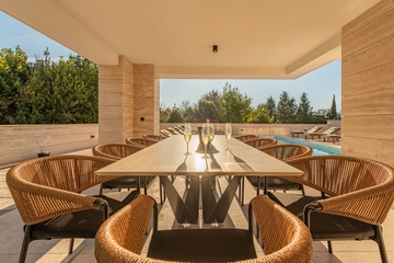 Villa in Zaton for 10 Guests with Private Pool