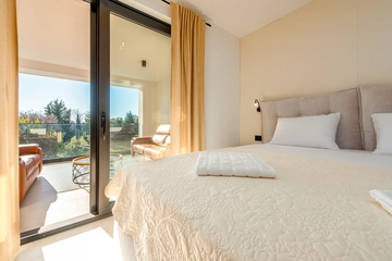 Villa in Zaton for 10 Guests with Private Pool