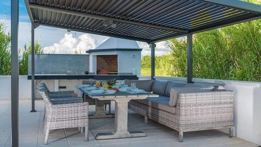 Privlaka Villa for 6 Guests with Private Heated Pool