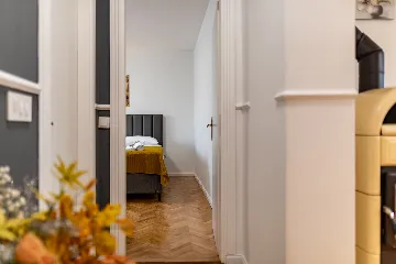 Apartment in Nin for 4 with roofed terrace