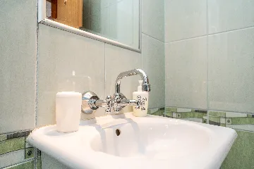 Apartment in Vir for 4 Guests with Terrace