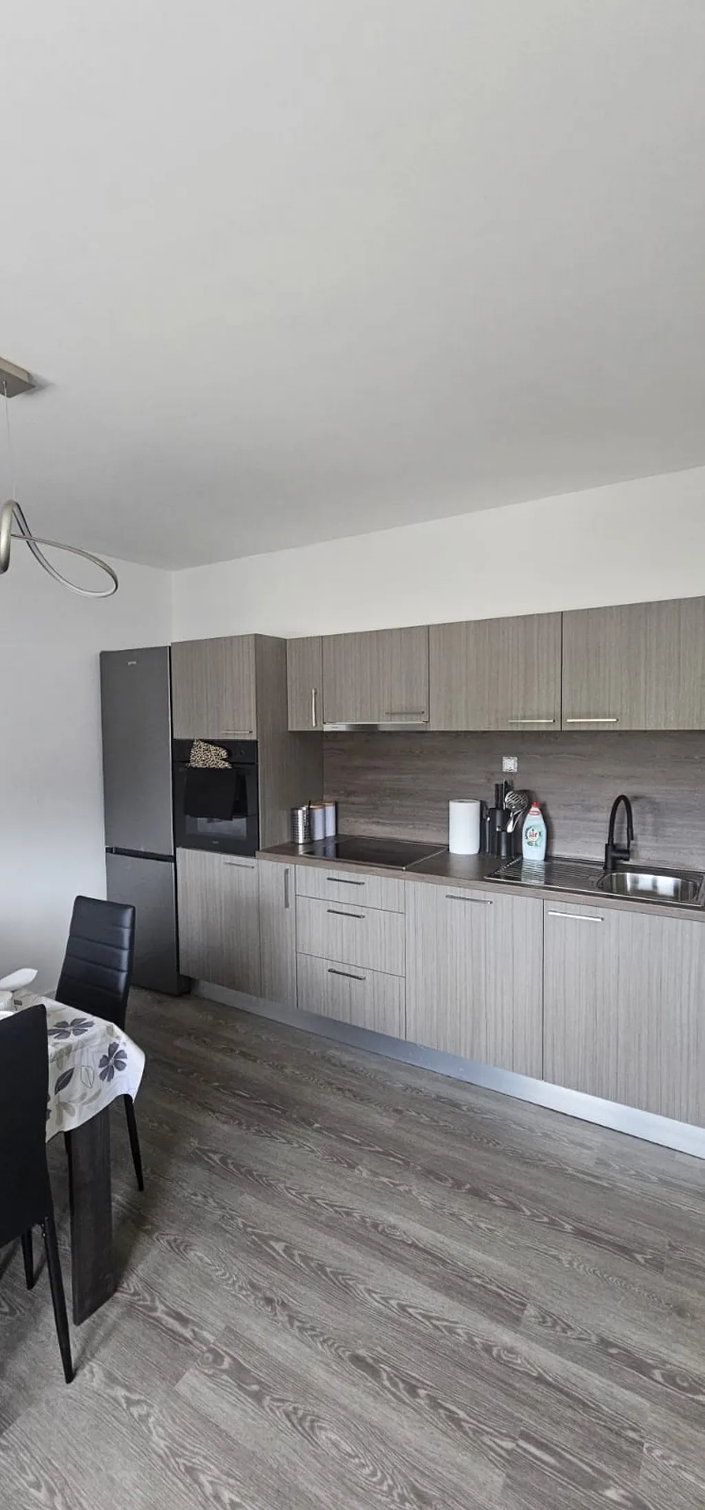 Apartment in Vir for 4–5 with Courtyard Pool