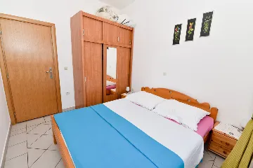 Vir Apartment for 4-5 Guests with Sea View & 100 m Beach