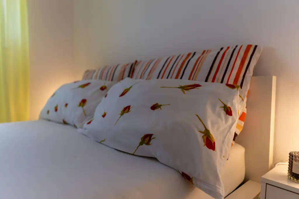 Vir 1-Bedroom Apartment with Partial Sea View