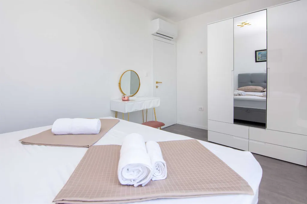 Privlaka Villa for 8 Guests with Partial Sea View