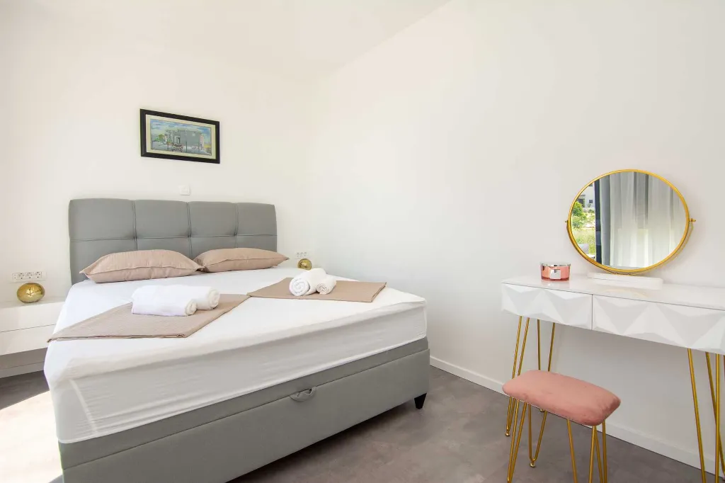 Privlaka Villa for 8 Guests with Partial Sea View