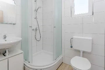 Apartment in Vir for 4 with Partial Sea View