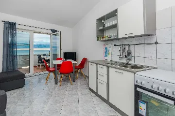 Two-Bedroom Beachfront Apartment in Vir (Up to 5)