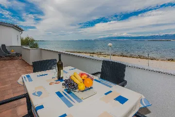 Two-Bedroom Beachfront Apartment in Vir (Up to 5)