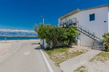 Two-Bedroom Beachfront Apartment in Vir (Up to 5)