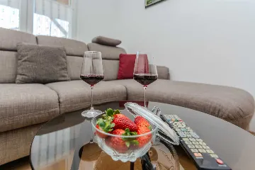 Holiday House on Vir for 4–6 Guests