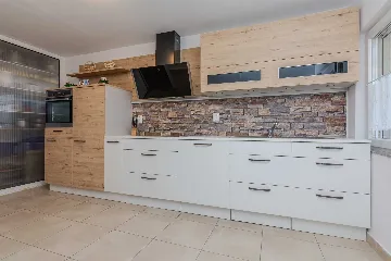 Holiday House on Vir for 4–6 Guests