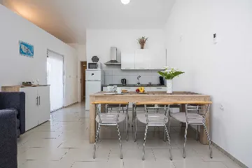 Apartment in Vir for 4 Guests