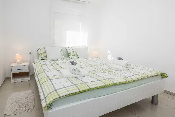 Apartment in Vir for 4 Guests