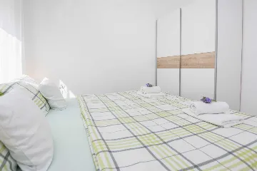 Apartment in Vir for 4 Guests