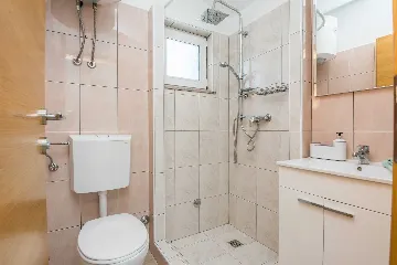 Vir Apartment for 2-3 Guests in a Quiet Area