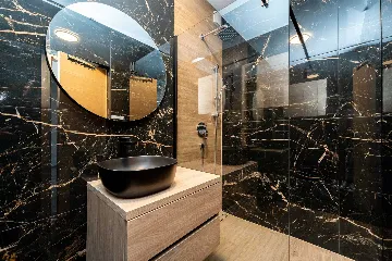 Apartment in Vir for 4–6 Guests with Pool