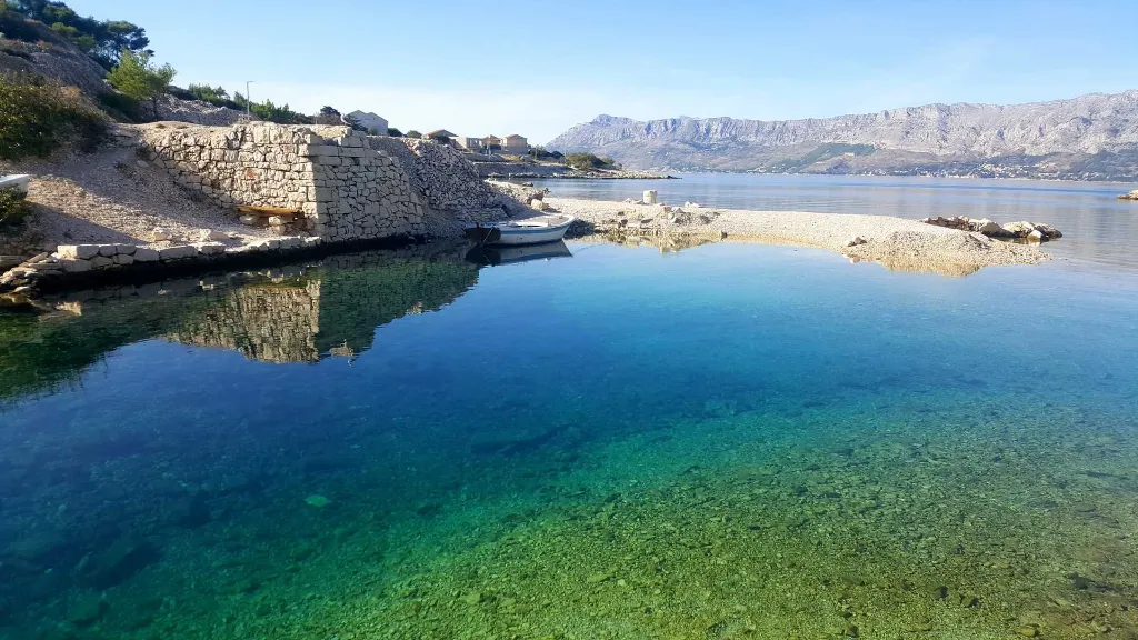 Kuća za odmor u Povlja, otok Brač, uvala Tičja Luka