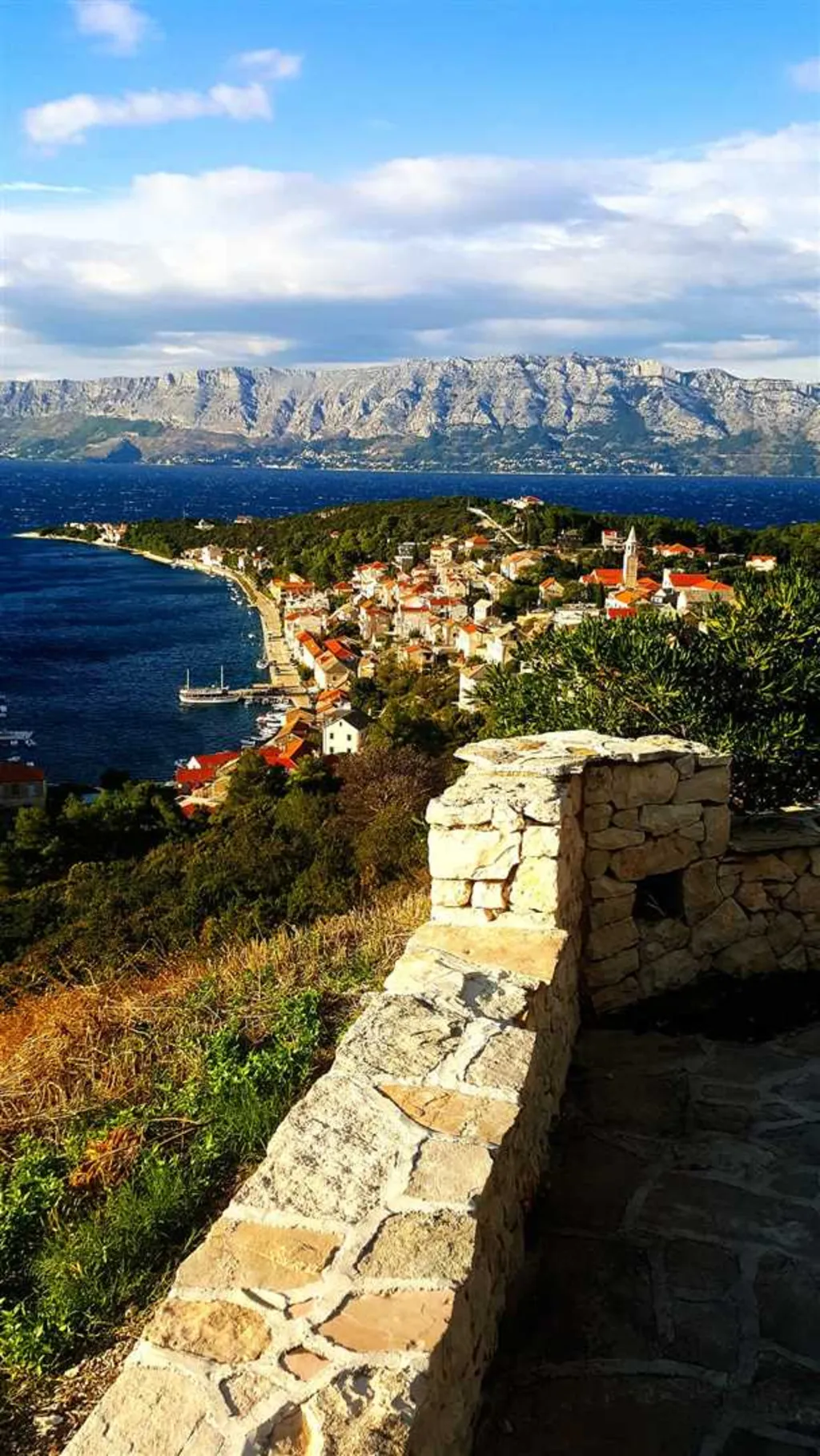 Kuća za odmor u Povlja, otok Brač, uvala Tičja Luka