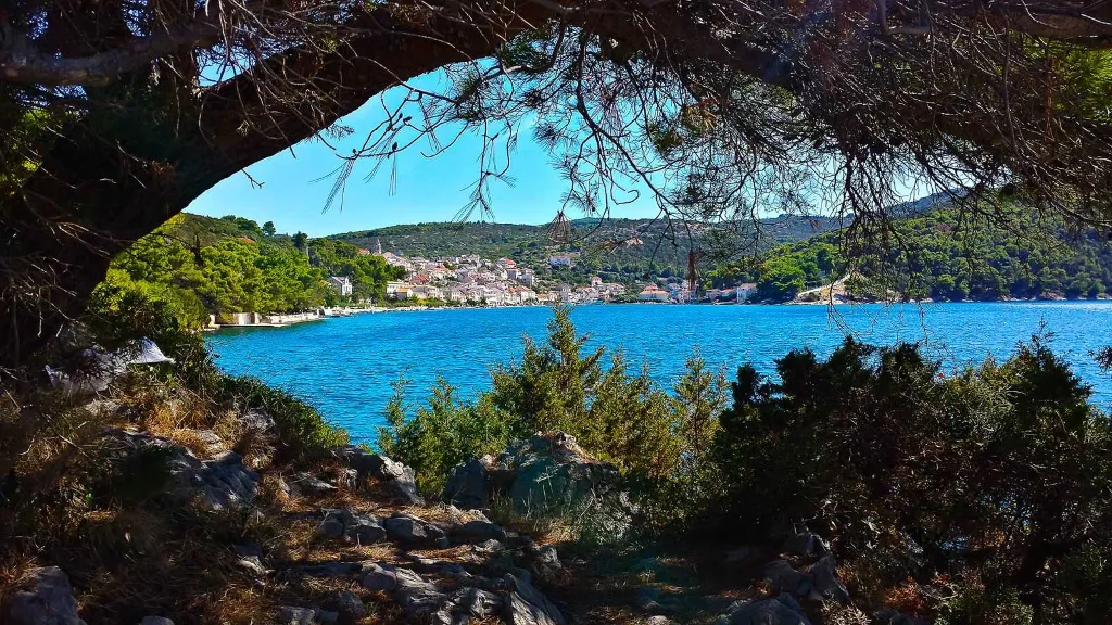 Kuća za odmor u Povlja, otok Brač, uvala Tičja Luka