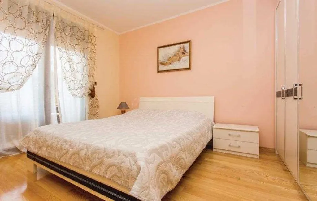 Apartmani Stefano app3 56m2,  Vantačići