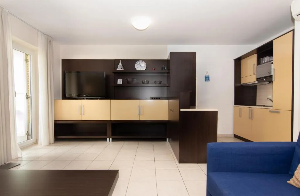 Two-Bedroom Apartment in Portorož with Parking