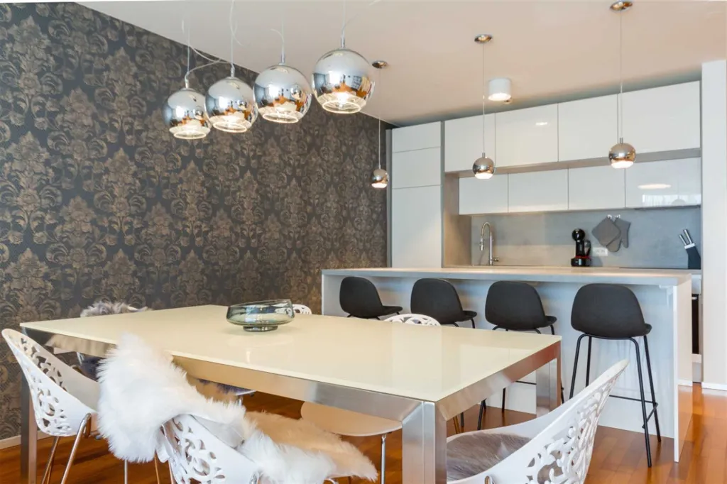 Two-Bedroom Apartment with Garage in Portorož