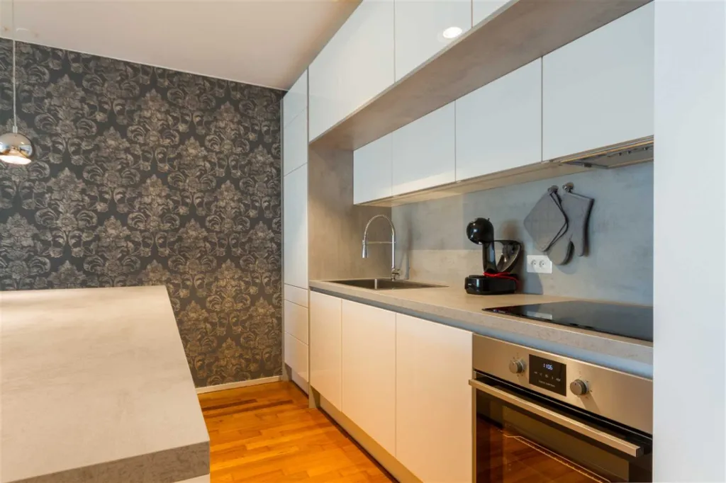 Two-Bedroom Apartment with Garage in Portorož