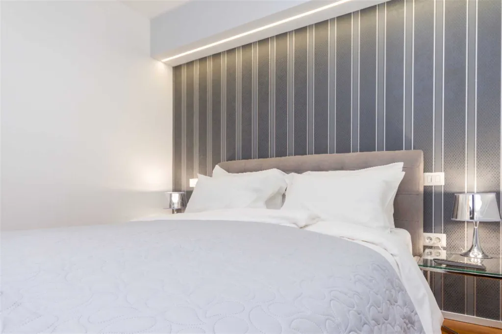 Two-Bedroom Apartment with Garage in Portorož