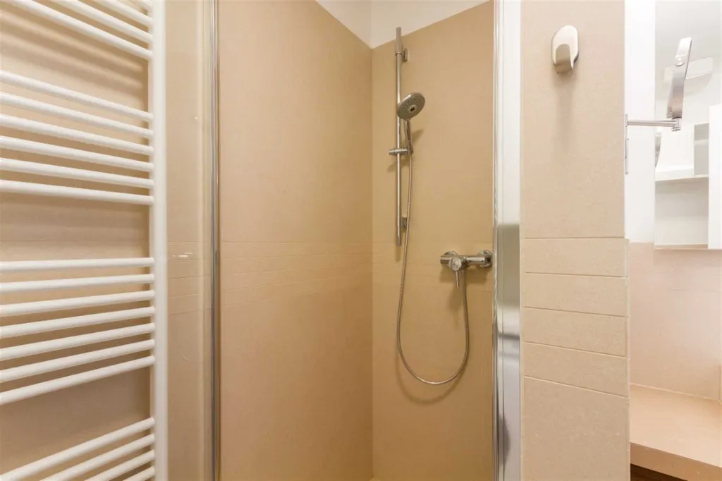 Two-Bedroom Apartment with Garage in Portorož