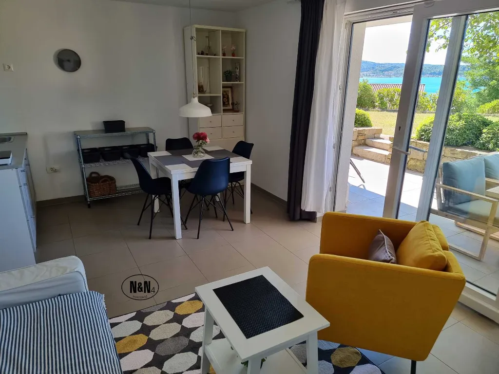 Deluxe 1-Bedroom Apartment with Terrace in Portorož