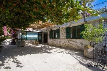 Portorož 1-Bedroom Apartment with Terrace for 3