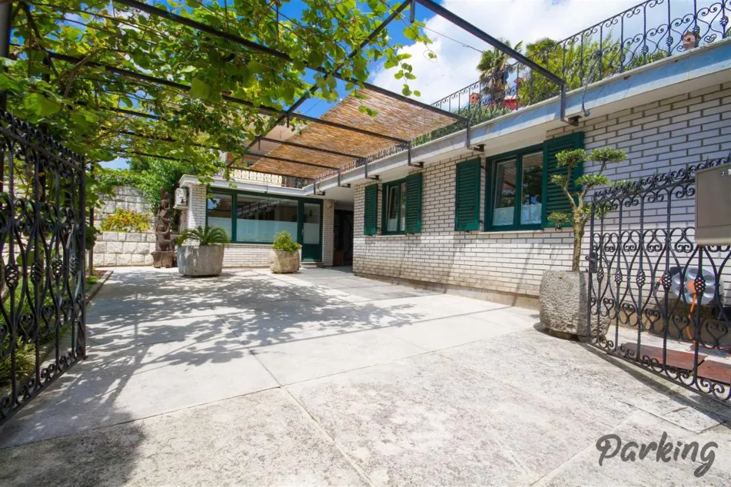 Portorož 1-Bedroom Apartment with Terrace for 3