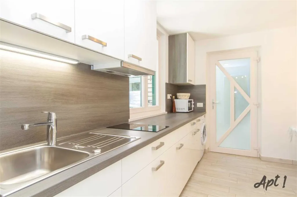 Portorož 1-Bedroom Apartment with Terrace for 3