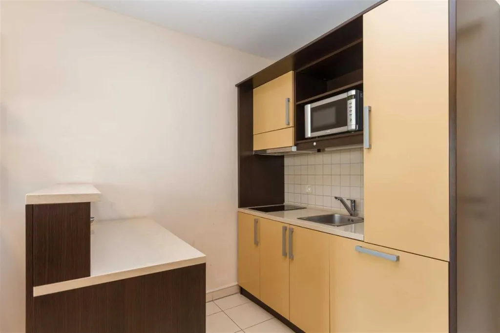 Portorož One-Bedroom Apartment for Up to 4 Guests