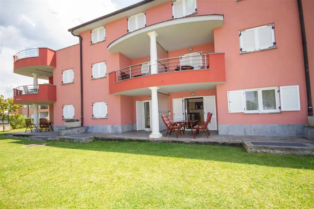 Portorož One-Bedroom Apartment for Up to 4 Guests