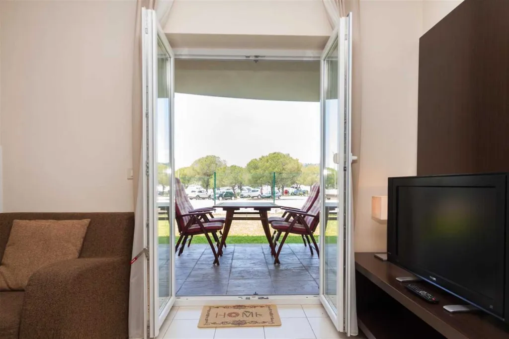 Portorož One-Bedroom Apartment for Up to 4 Guests