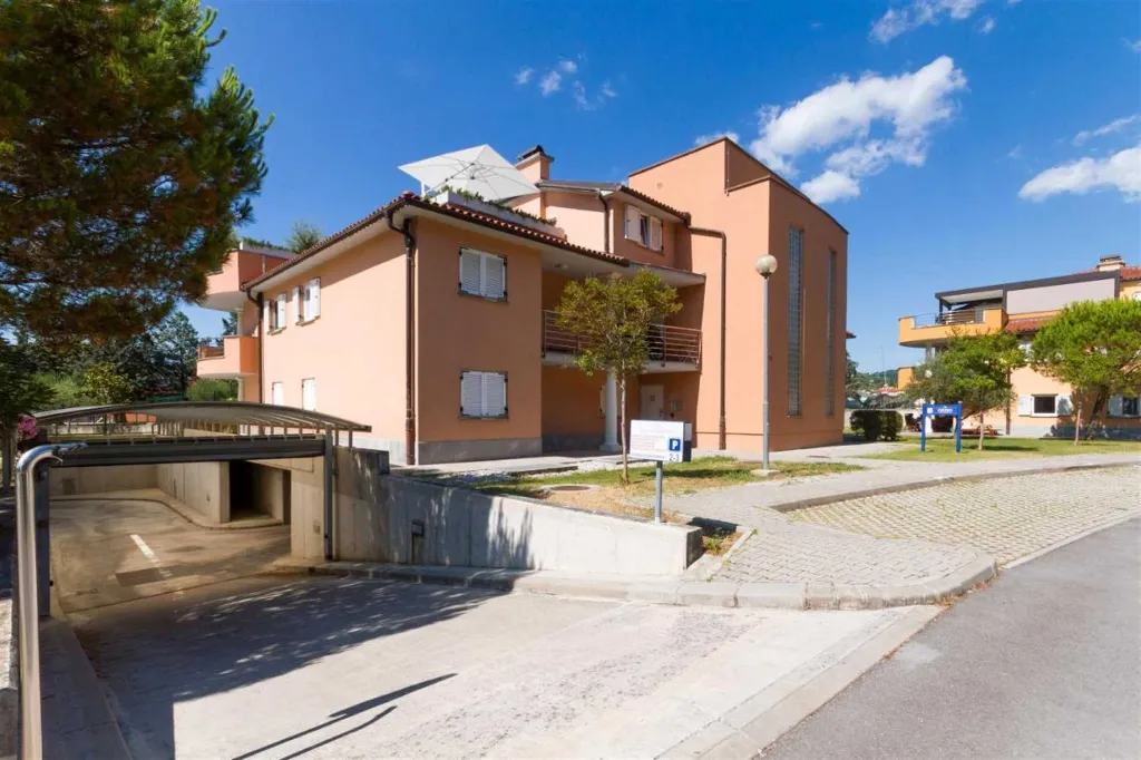 One-Bedroom Apartment with Balcony & Sea Views, Portorož