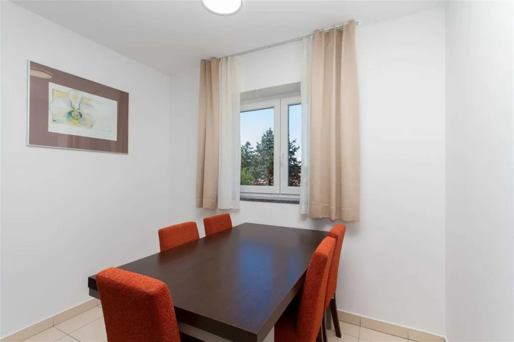 Apartment in Portorož for 4–5 Guests