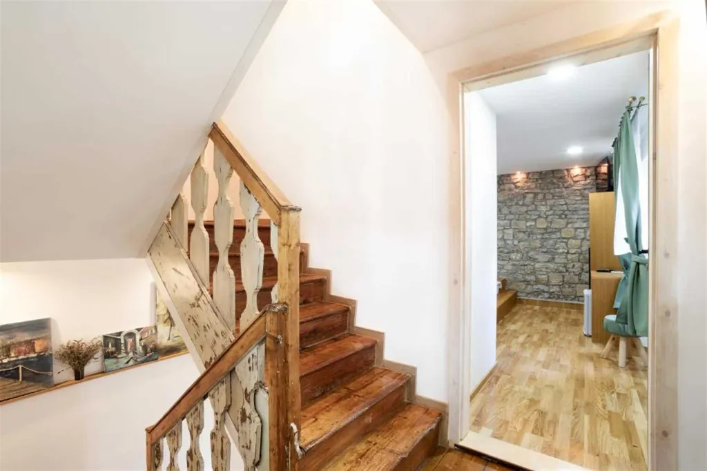 Portorož Holiday House for 8 Guests