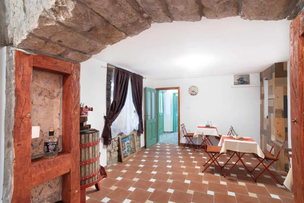 Portorož Holiday House for 8 Guests