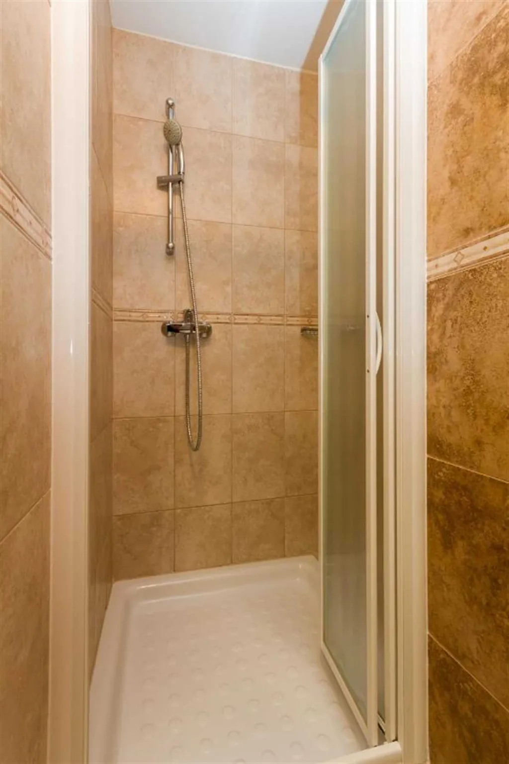 Portorož One-Bedroom Apartment with Balcony for 4