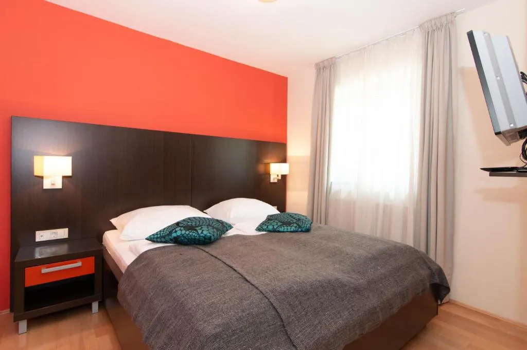 Two-Bedroom Apartment with Balcony in Portorož