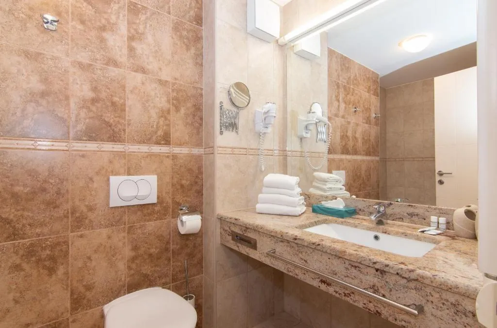 Two-Bedroom Apartment with Balcony in Portorož