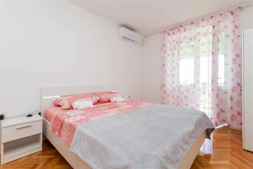 Two-Bedroom Apartment with Balcony in Portorož