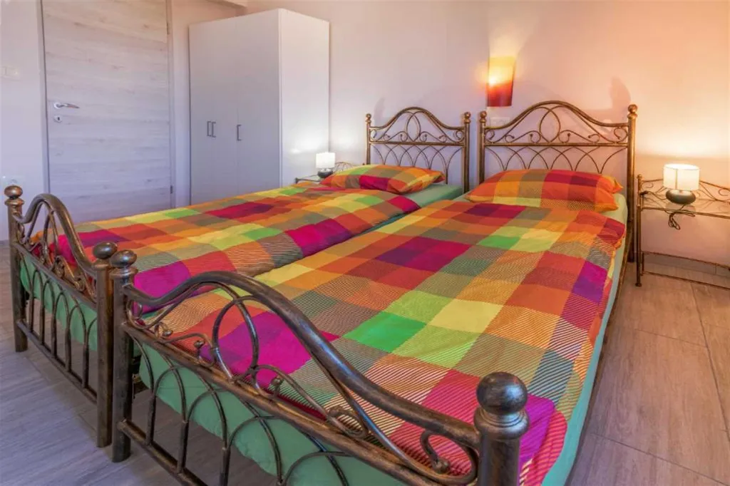 Two-Bedroom Apartment with Balcony in Piran